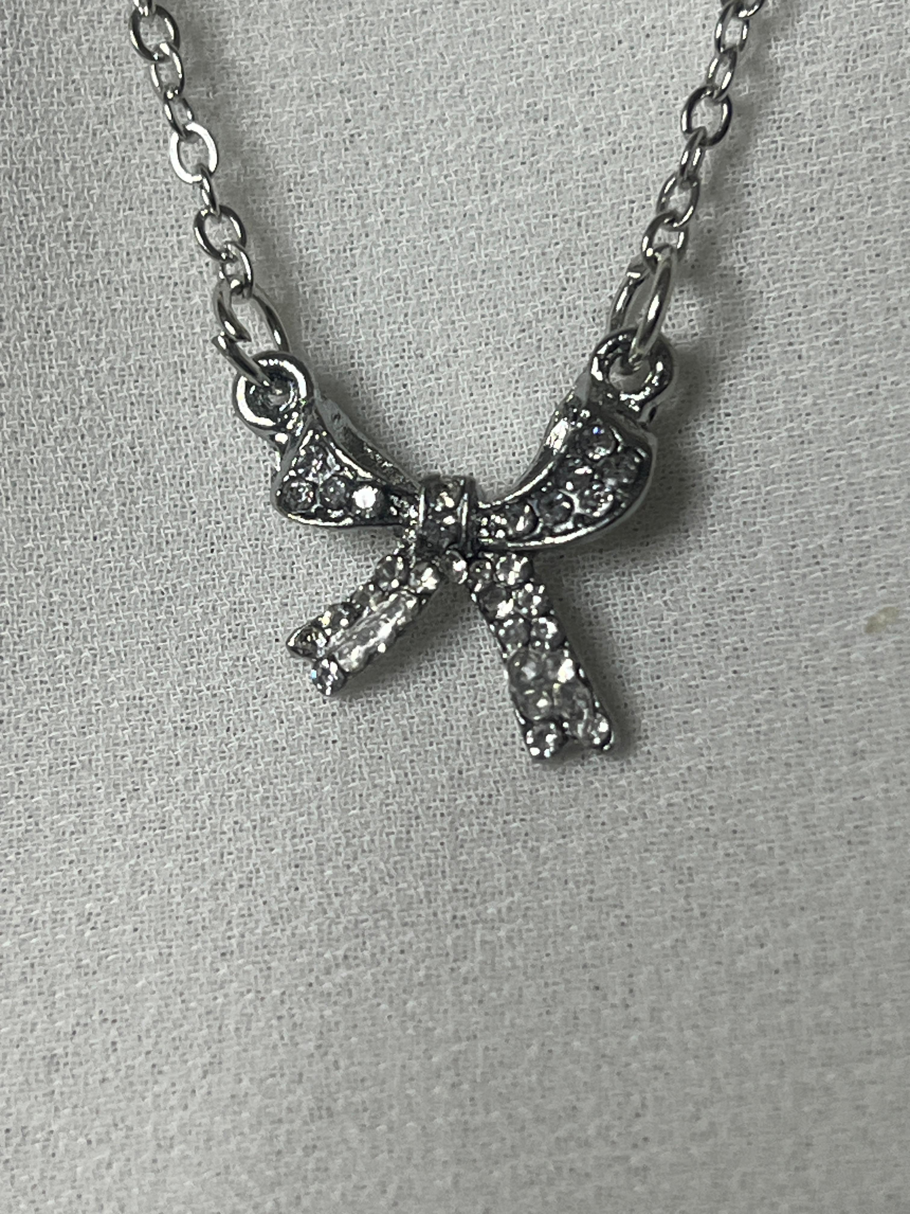 Bow Shaped Pendant